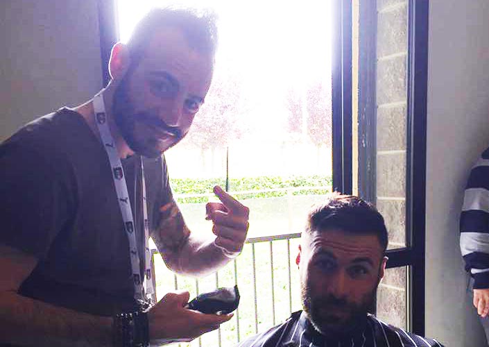Paolo Forestiero a Coverciano per i capelli degli Azzurri