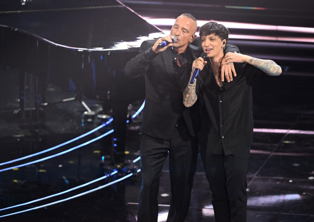 Sanremo 2023, quarta serata: gli artisti sul palco dell'Ariston