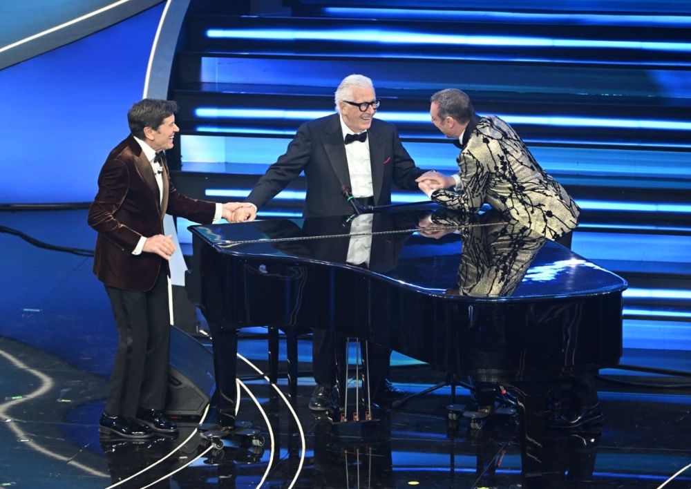 Sanremo 2023, quarta serata: gli artisti sul palco dell'Ariston