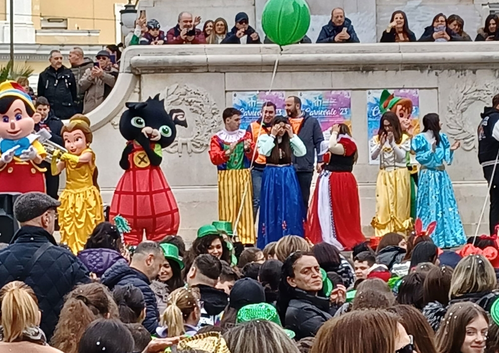 Torre Annunziata - Carnevale 2023: Festa dei Colori e della Pace