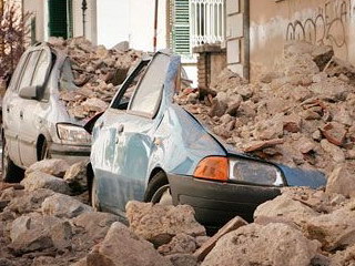 Terremoto Abruzzo: le immagni della catastrofe