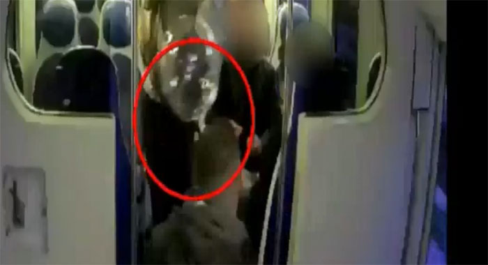 Rapina su un treno regionale Napoli-Caserta, tre giovani arrestati