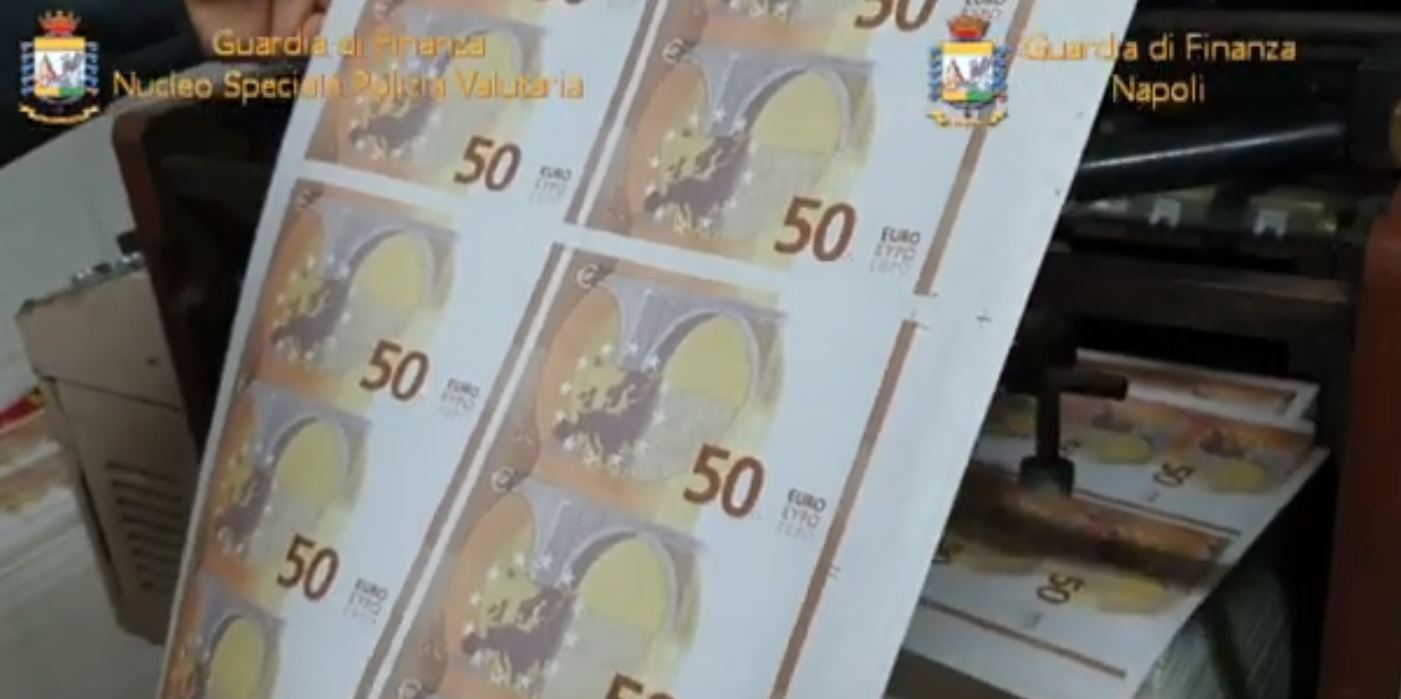 Scoperta a Pomigliano d'Arco stamperia clandestina di euro falsi