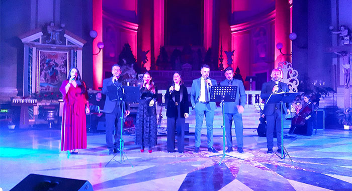 Torre Annunziata - Concerto di Natale “Oplonti’s Christmas Night” nel Santuario dello Spèirito Santo