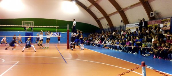 Scafati - Pallavolo, presentazione della Xenia Volley al quartier generale Givova