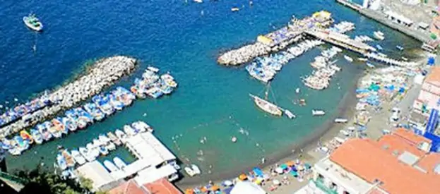 Sorrento -  “Il mare non vale una cicca”, iniziative ambientali a Marina Grande e Piccola