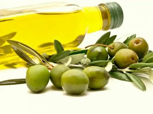 Non solo condimento. L'olio d'oliva: milleusi 