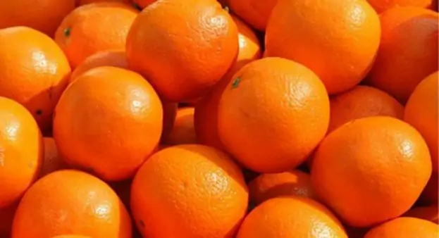L'arancia: profuma l'ambiente, utile per pulire la casa...