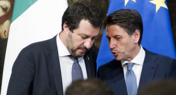 "Salvini compatibile con la Costituzione?". L'interrogazione del deputato LeU al ministro