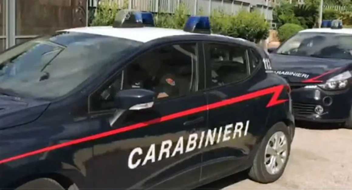 Avellino - Scuole Sicure: studente sorpreso con hashish e cocaina, arrestato dai carabinieri
