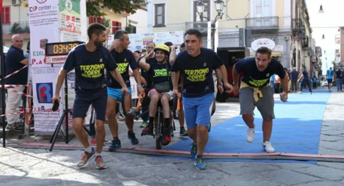 «Terzigno Corre», la gara podistica della solidarietà con il campione paralimpico Claudio De Vivo