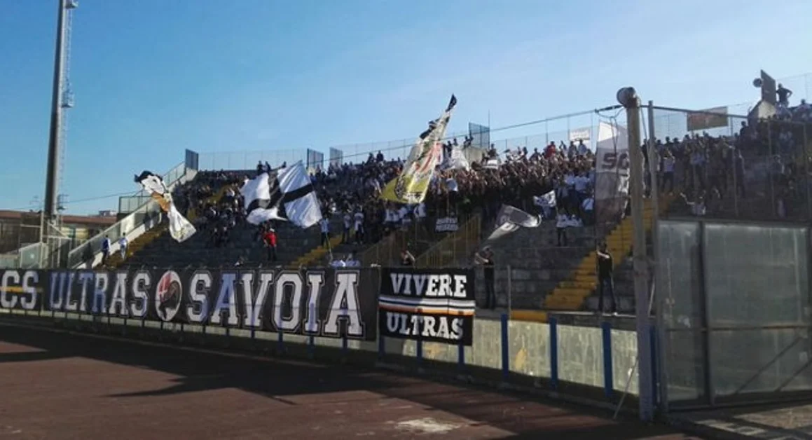 Serie D, Bitonto-Savoia: verso il divieto di trasferta per i tifosi di Torre Annunziata