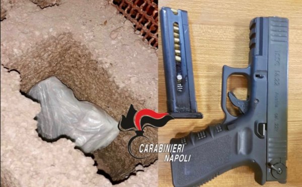Gragnano - Droga e pistola trovate dai carabinieri, si indaga