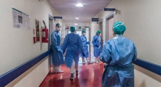  Boscotrecase, un ospedale di trincea: "Viviamo con la paura di essere contagiati"