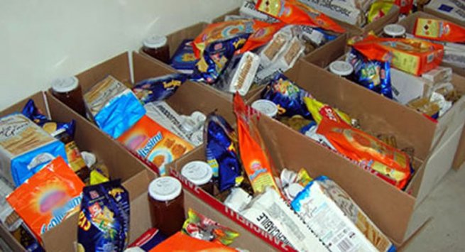 Torre Annunziata/Trecase - Venti pacchi alimentari per i bisognosi, l'iniziativa della Lega