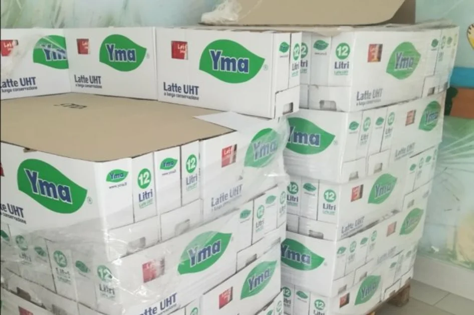 Torre Annunziata - Spesa solidale, Yma dona 2mila litri di latte al Comune