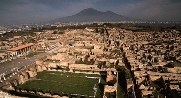 Pompei - Scavi archeologici, riapertura dal 26 maggio in piena sicurezza 