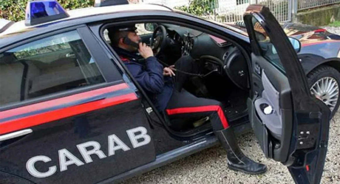 Controlli dei carabinieri a Napoli e provincia: 3 arresti e 15 denunce
