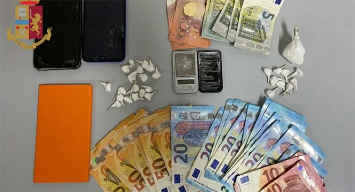 Acerra - Arrestate due persone per droga 