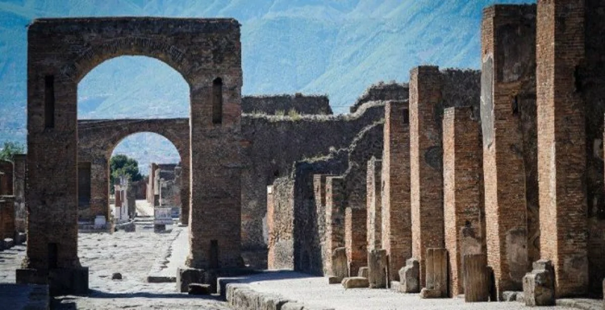 Pompei - Sponsorizzazione e partnership con il Parco Archeologico
