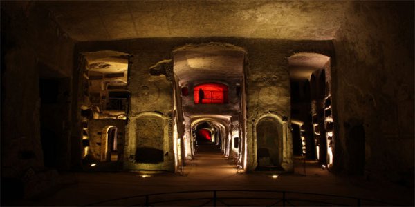 Napoli - Riaprono al pubblico le Catacombe di San Gennaro