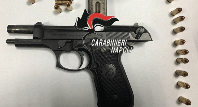Torre Annunziata - Controllo dei carabinieri rioni Murattiano-Torre Centrale: un arresto per detenzione di armi