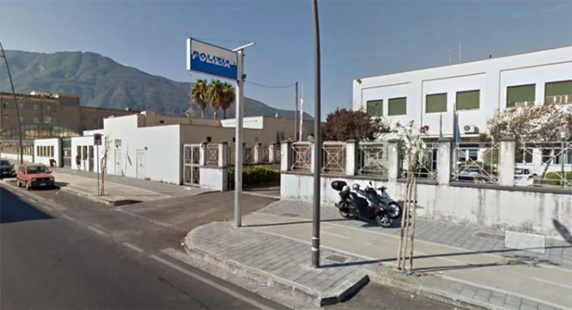 Castellammare - Clienti senza mascherina, agenzia scommesse chiusa per 5 giorni