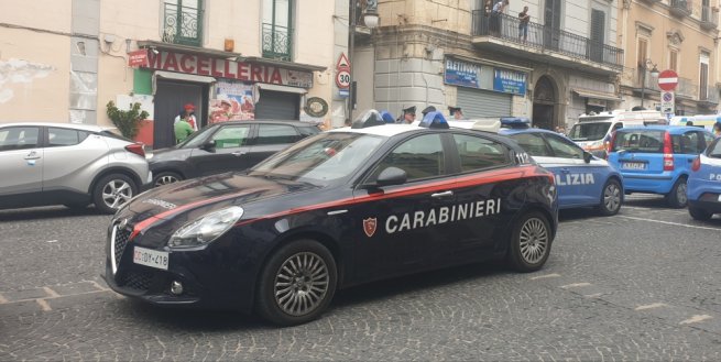 Torre Annunziata - Controlli anticovid dei carabinieri: 27 persone sanzionate
