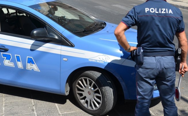 Torre del Greco - Droga in auto e in casa, arrestato 55enne