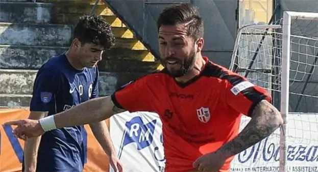 Serie D. Il Savoia torna a vincere, Carbonia sconfitto 2-0