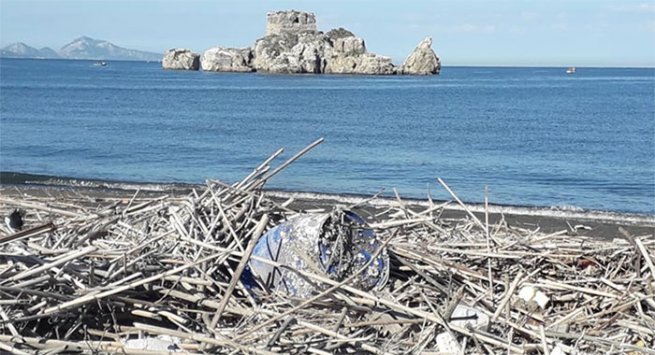 Riqualificazione ambientale litorale di Torre Annunziata: call conference con Regione