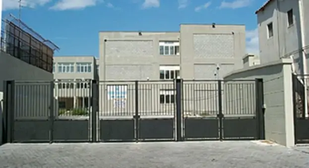 Torre Annunziata - Covid, Liceo  "de Chirico": troppi docenti assenti, attivata la DDI per 9 classi