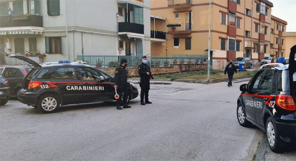 Ercolano - Controllo dei carabinieri: un arresto ed una denuncia per guida senza patente
