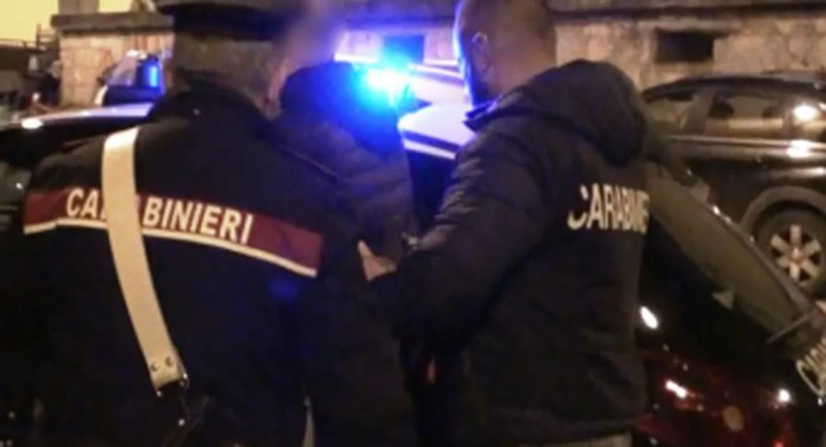 Ercolano - Traffico di droga, undici misure cautelari eseguite dai carabinieri