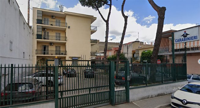 Sant'Antimo (NA) - Ordigno artigianale esplode vicino la caserma dei Carabinieri