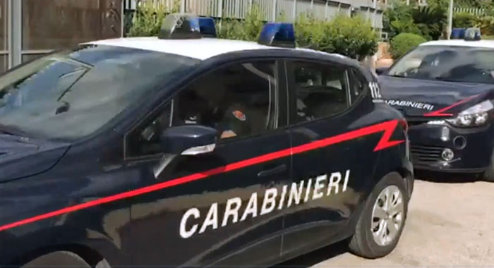 Castellammare di Stabia - Uomo gambizzato, indagano i carabinieri