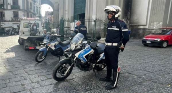 Napoli - Alto Impatto alla Sanità di Polizia e Municipale
