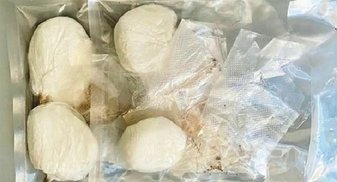 Sbarca a Capri, Polizia lo arresta: portava 200 grammi di droga