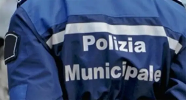 Napoli-Ajax, controlli della Polizia Locale: oltre 130 verbali e 12 denunce