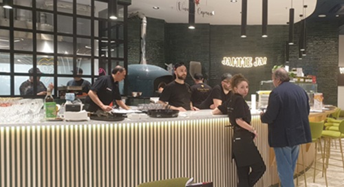 Al Maximall Pompeii apre Sapori&Dintorni Conad, dell'imprenditore di Torre Annunziata Giovanni Maia